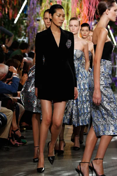 Look 56